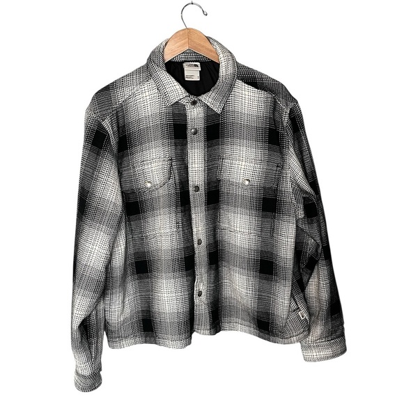 The North Face Valley Twill Utility Shacket - Picture 3 of 13